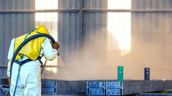 Limpieza de la línea de soldadura