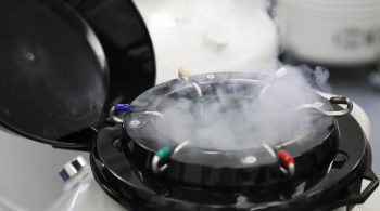 Cryogenic grinding