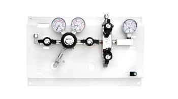 Panel 02